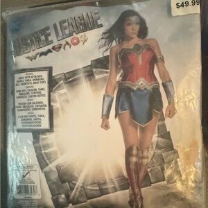 Wonder Woman Adult Small (2-6) Costume